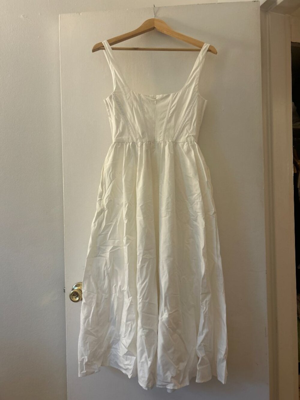 Ivory corset square-neck midi dress by Wayf, size XS. - Picture 4 of 6